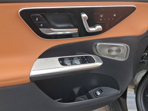 New 2026 Mercedes-Benz GLC 300 4MATIC image 10