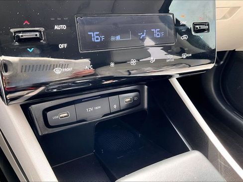 Used 2023 Hyundai Tucson SEL w/ Convenience Package FWD image 32
