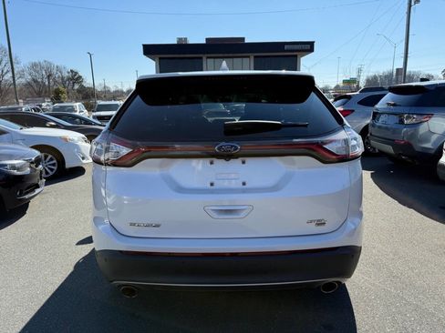 Used 2017 Ford Edge SEL w/ Equipment Group 201A image 5