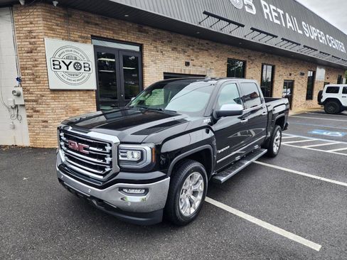 Used 2018 GMC Sierra 1500 SLT AWD/4WD image 1