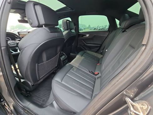Used 2021 Audi A4 2.0T Premium Plus w/ Premium Plus Package AWD/4WD image 21