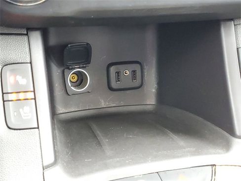 Used 2017 GMC Acadia Denali w/ Technology Package image 31