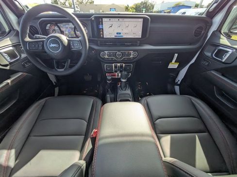 New 2026 Jeep Wrangler Unlimited Rubicon image 13