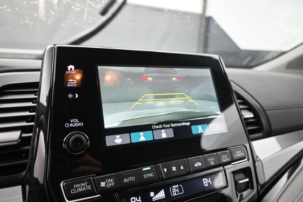 Used 2024 Honda Odyssey Elite image 42