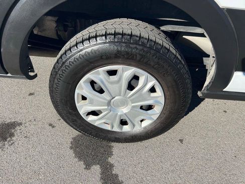 Used 2023 Ford Transit 350 XLT image 11