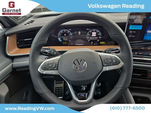 New 2026 Volkswagen Tiguan SEL R-Line image 16