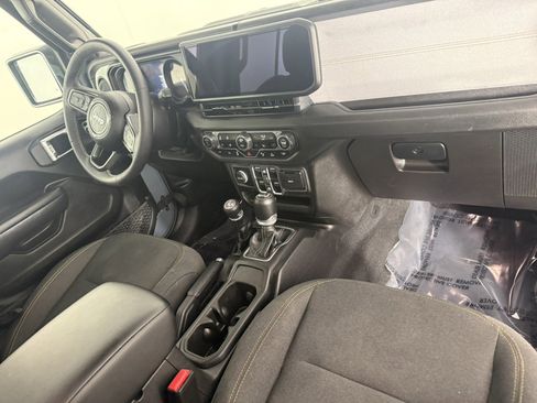 Used 2025 Jeep Wrangler Unlimited Sport S 4xe w/ Convenience Group image 11