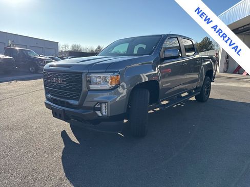 Used 2022 GMC Canyon Elevation w/ Elevation Premium Package image 3