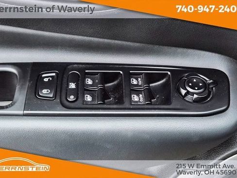 Used 2023 Jeep Renegade Latitude image 16