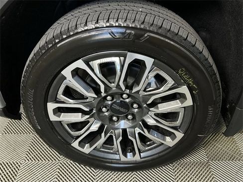 New 2025 GMC Sierra 1500 Denali Ultimate image 34