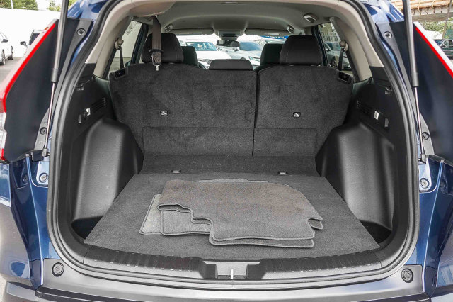 Used 2025 Honda CR-V LX image 33