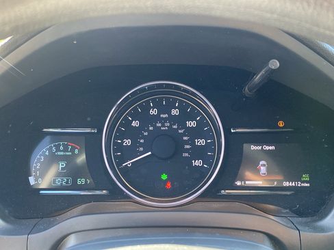 Used 2022 Honda HR-V EX image 21