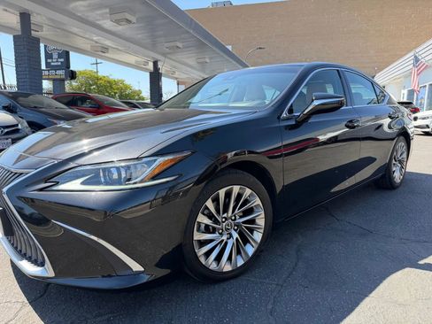 Used 2019 Lexus ES 350 w/ Accessory Package 2 FWD image 7