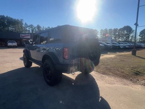 Used 2022 Ford Bronco Wildtrak image 4