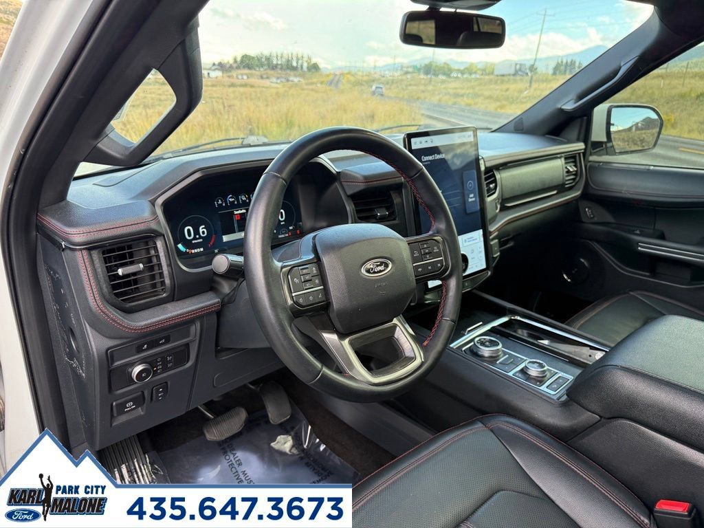 Used 2022 Ford Expedition Max Limited AWD/4WD image 15