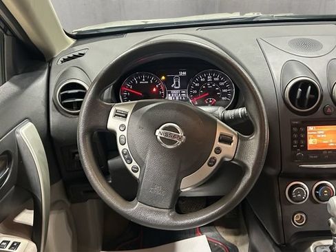 Used 2011 Nissan Rogue SV AWD/4WD image 14