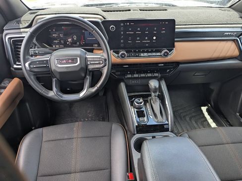 Used 2024 GMC Canyon AT4 w/ Technology Package AWD/4WD image 30