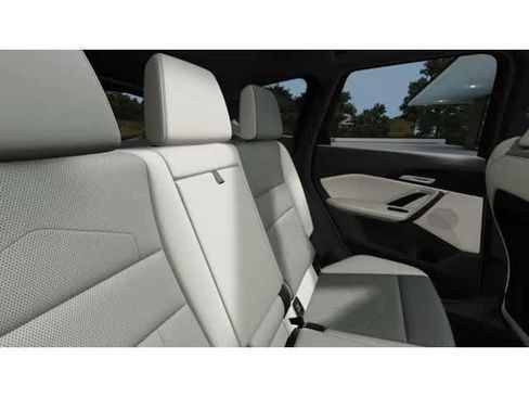 New 2026 BMW X1 xDrive28i image 13