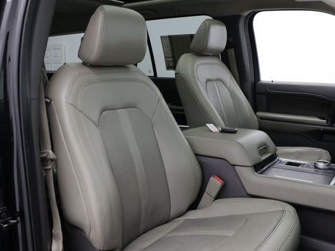 Used 2021 Ford Expedition Max Limited RWD image 47
