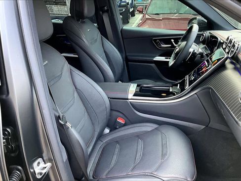 Used 2026 Mercedes-Benz GLC 43 AMG 4MATIC image 9