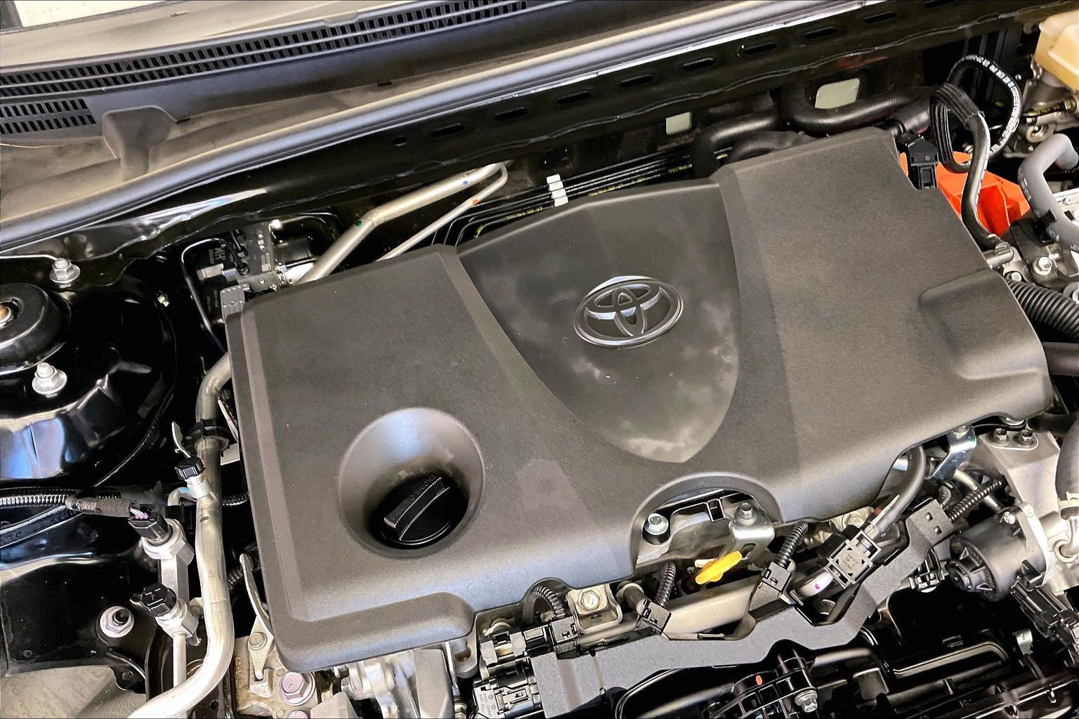 Used 2025 Toyota Camry SE FWD image 33