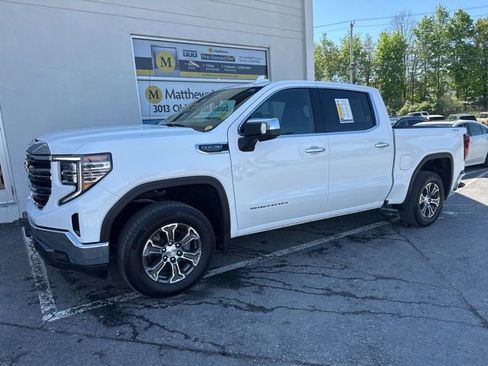 Used 2026 GMC Sierra 1500 SLT AWD/4WD image 2