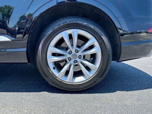 Used 2019 Audi Q7 3.0T Premium Plus w/ Premium Plus Package AWD/4WD image 29