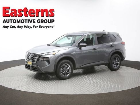 Used 2024 Nissan Rogue S image 58