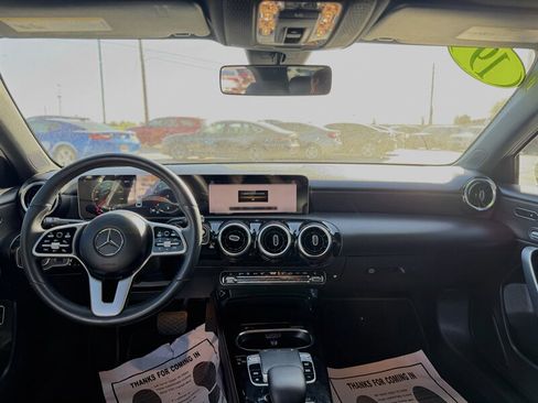 Used 2019 Mercedes-Benz A 220 image 2