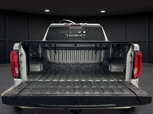 Used 2020 GMC Sierra 1500 SLT w/ SLT Premium Package AWD/4WD image 26