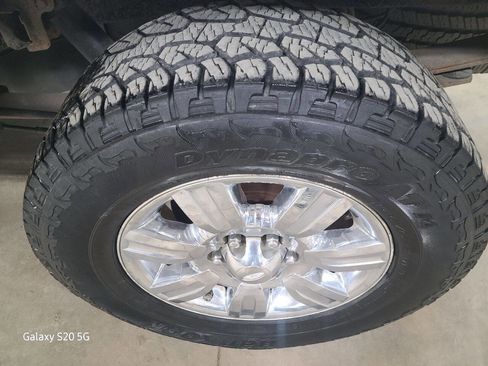 Used 2010 Ford F150 XLT image 13