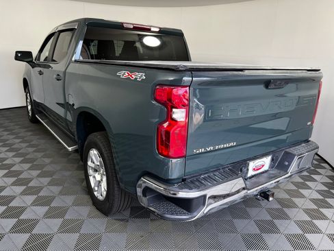 Used 2025 Chevrolet Silverado 1500 LT AWD/4WD image 7