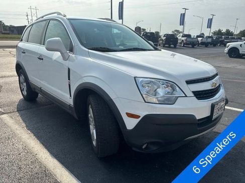 Used 2014 Chevrolet Captiva Sport LS FWD image 3
