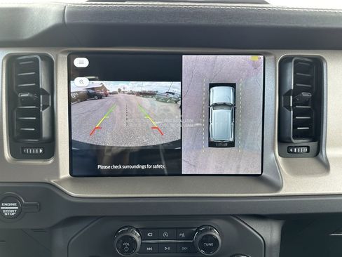 New 2025 Ford Bronco Outer Banks w/ Sasquatch Package AWD/4WD image 14