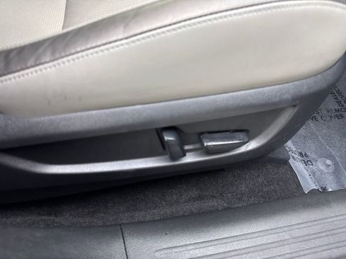 Used 2023 INFINITI QX50 Luxe FWD image 47