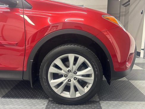 Used 2015 Toyota RAV4 Limited AWD/4WD image 5