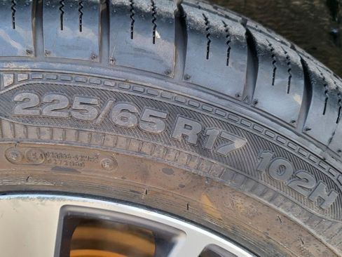 Used 2017 Toyota RAV4 XLE image 16