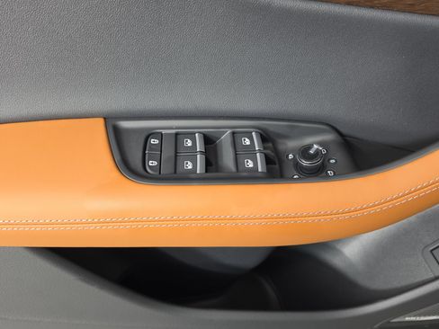 New 2026 Audi Q8 Prestige AWD/4WD image 17