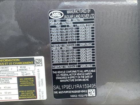 Used 2024 Land Rover Range Rover Sport SE image 33