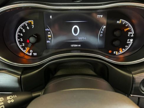 Used 2021 Jeep Grand Cherokee Limited w/ Trailer Tow Group IV image 13