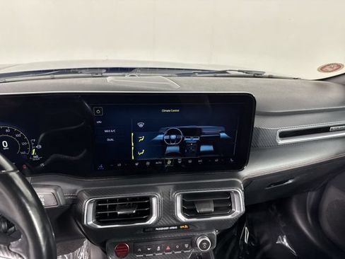 Used 2024 Ford Mustang Premium RWD image 9