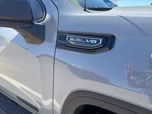 Used 2024 GMC Sierra 1500 Elevation w/ Preferred Package AWD/4WD image 7