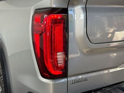 Used 2023 GMC Sierra 1500 AT4 w/ AT4 Preferred Package image 36