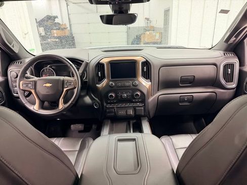 Certified 2021 Chevrolet Silverado 1500 High Country w/ Technology Package image 21