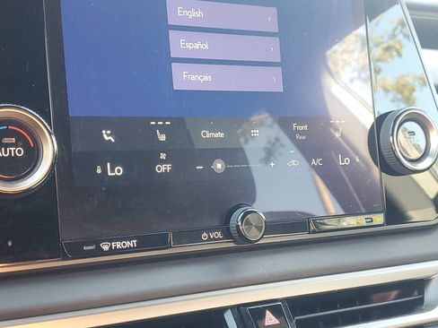 Used 2024 Lexus RX 350 FWD w/ Technology Package image 28