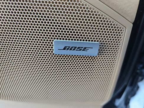 Used 2019 Porsche Cayenne image 11