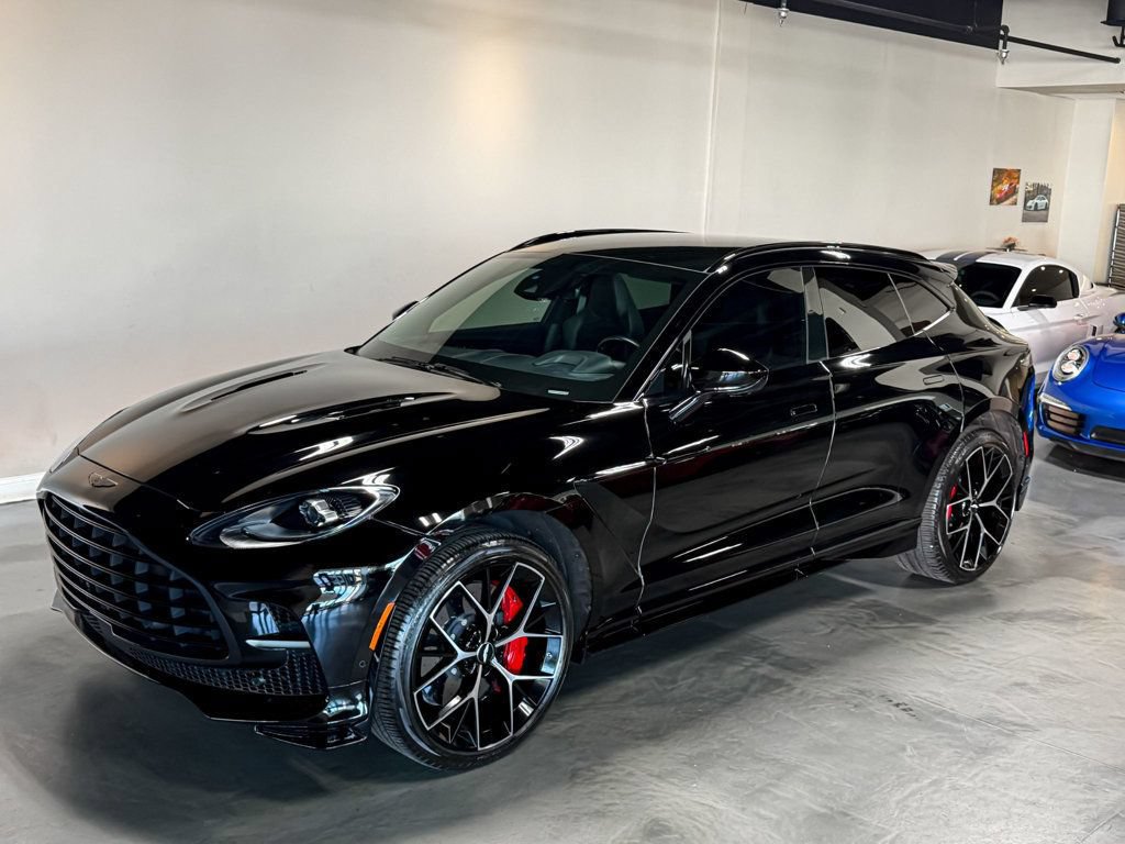 Used 2024 Aston Martin DBX 707 AWD/4WD image 49