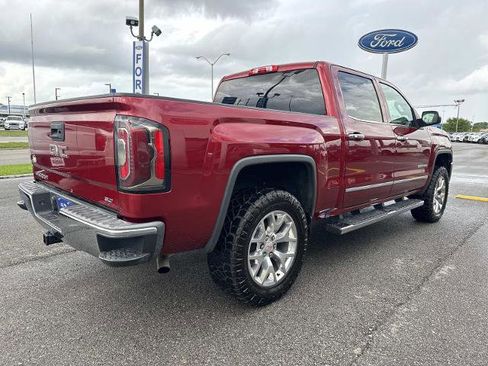 Used 2018 GMC Sierra 1500 SLT w/ SLT Premium Package AWD/4WD image 5