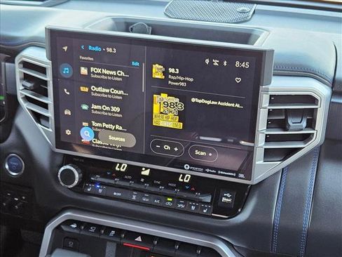 Used 2024 Toyota Tundra Platinum AWD/4WD image 17