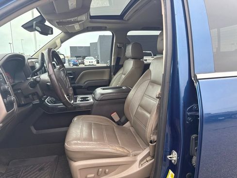 Used 2016 GMC Sierra 1500 Denali w/ Enhanced Driver Alert Package AWD/4WD image 15